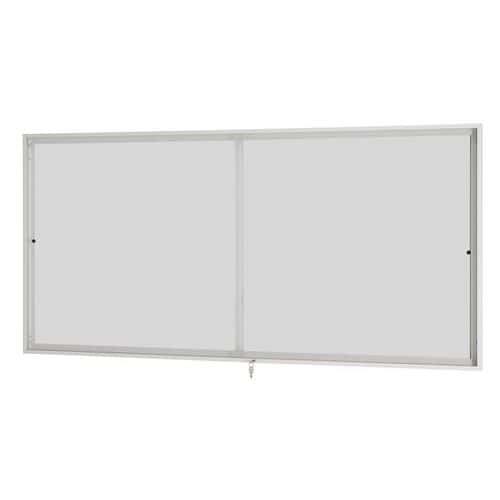 Binnenvitrine met schuifdeuren - Aluminium achterwand - Deur van plexiglas