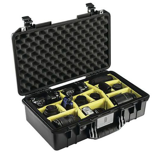 Valise de protection étanche noire Peli Air Case 1525