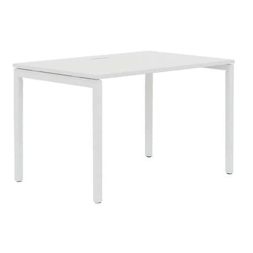 Bureau droit 140 cm pieds U Misao - Manutan Expert