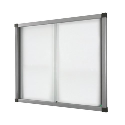 Binnenvitrine Cube - Aluminium achterwand - Deur van veiligheidsglas Binnenvitrine Cube - Aluminium achterwand - Deur van veiligheidsglas